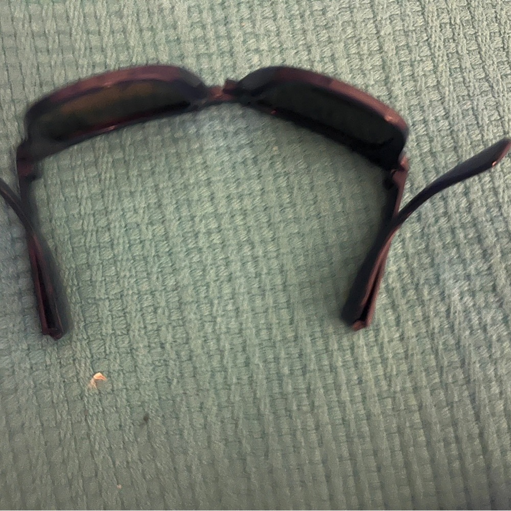 Blue Foldable Sunglasses with UV Protection - Picture 4 of 6